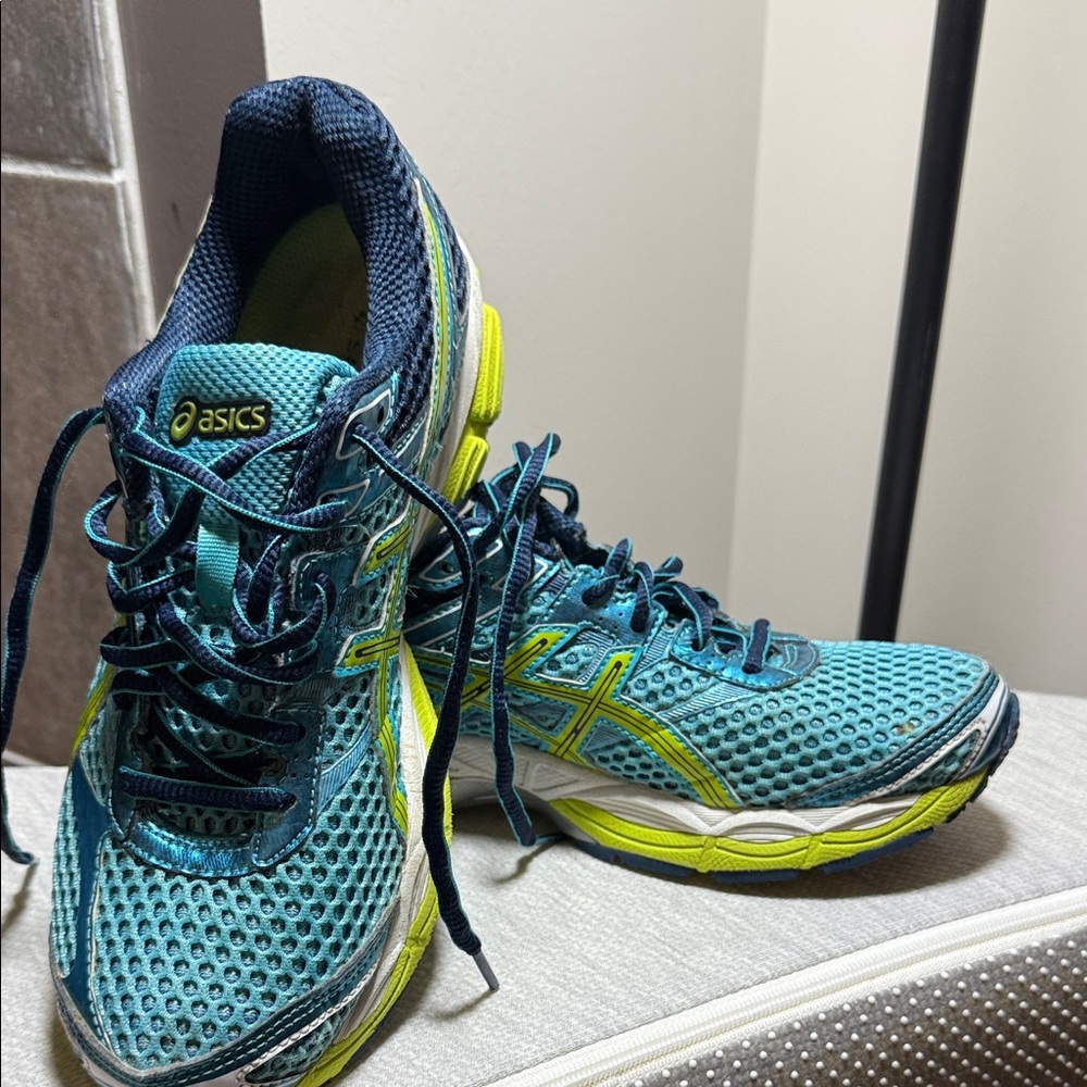 Asics Gel Cumulus 16 Teal and Lime Athletic Sneakers 8.5